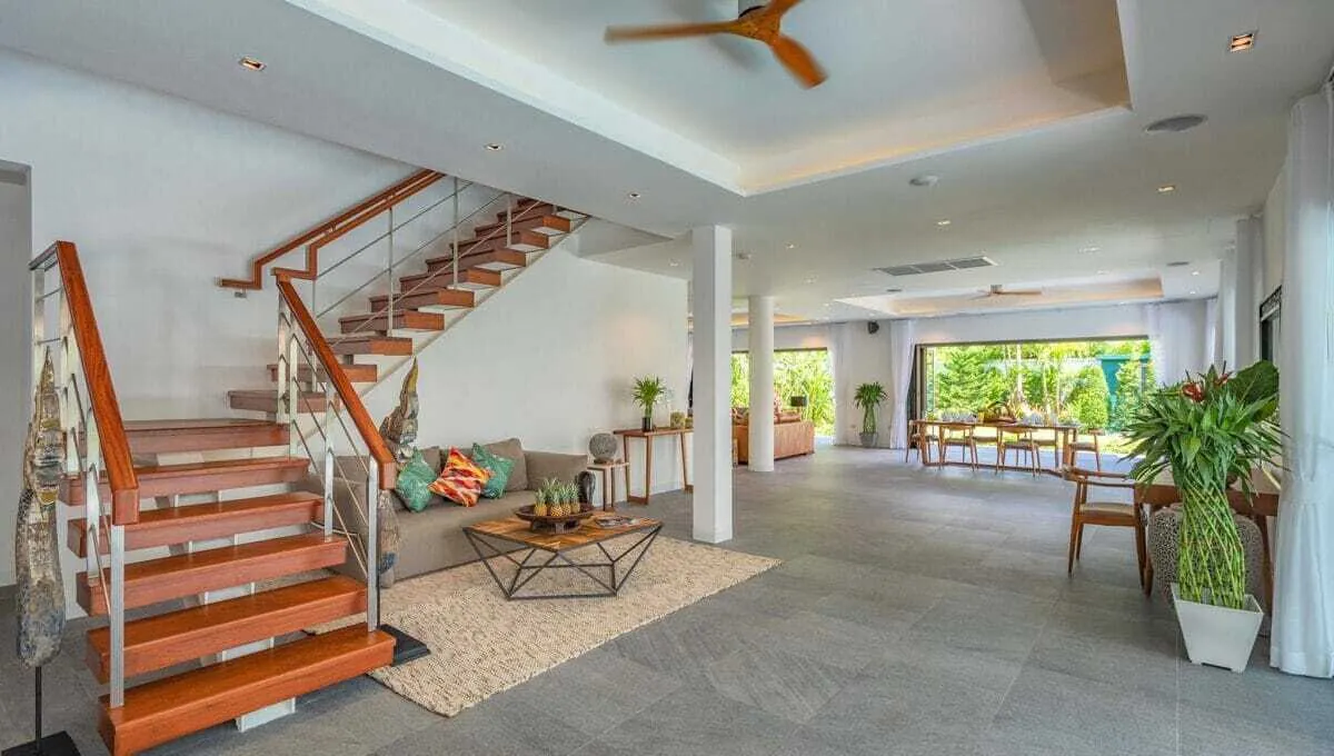 Spectacular 5 Bedroom with private pool villa for sale — Miniature 2