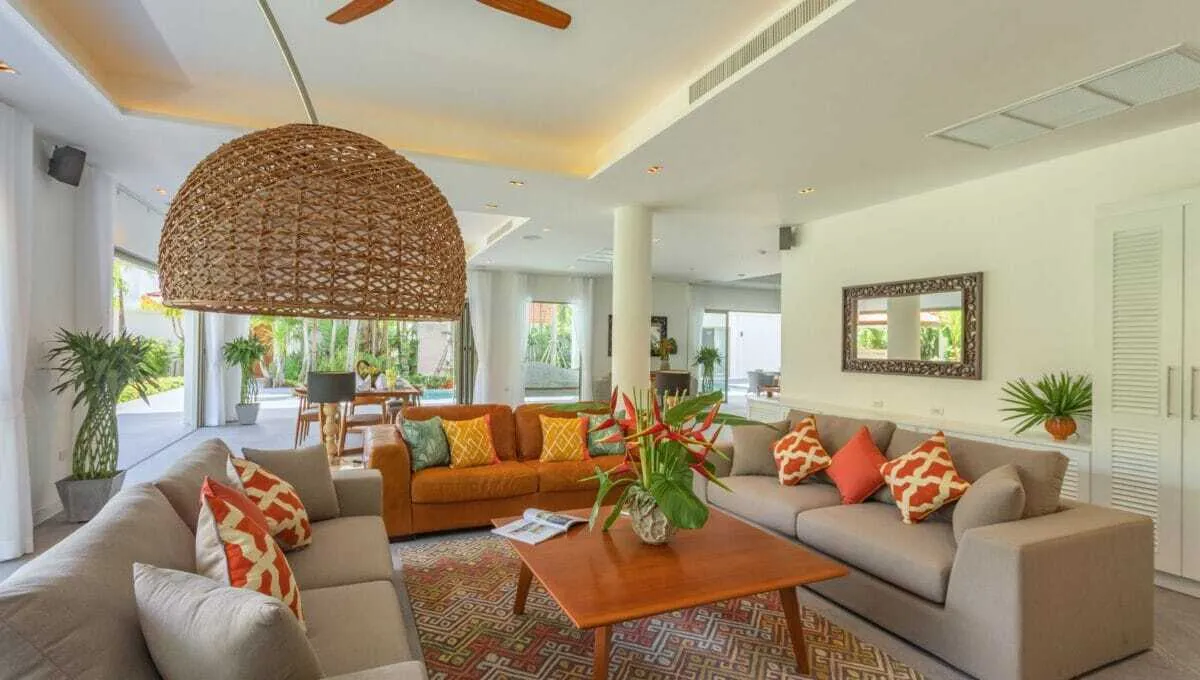 Spectacular 5 Bedroom with private pool villa for sale — Miniature 19