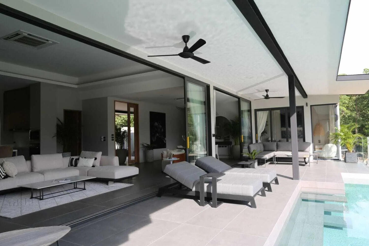 Mountain 4 bedrooms — Thumbnail 9