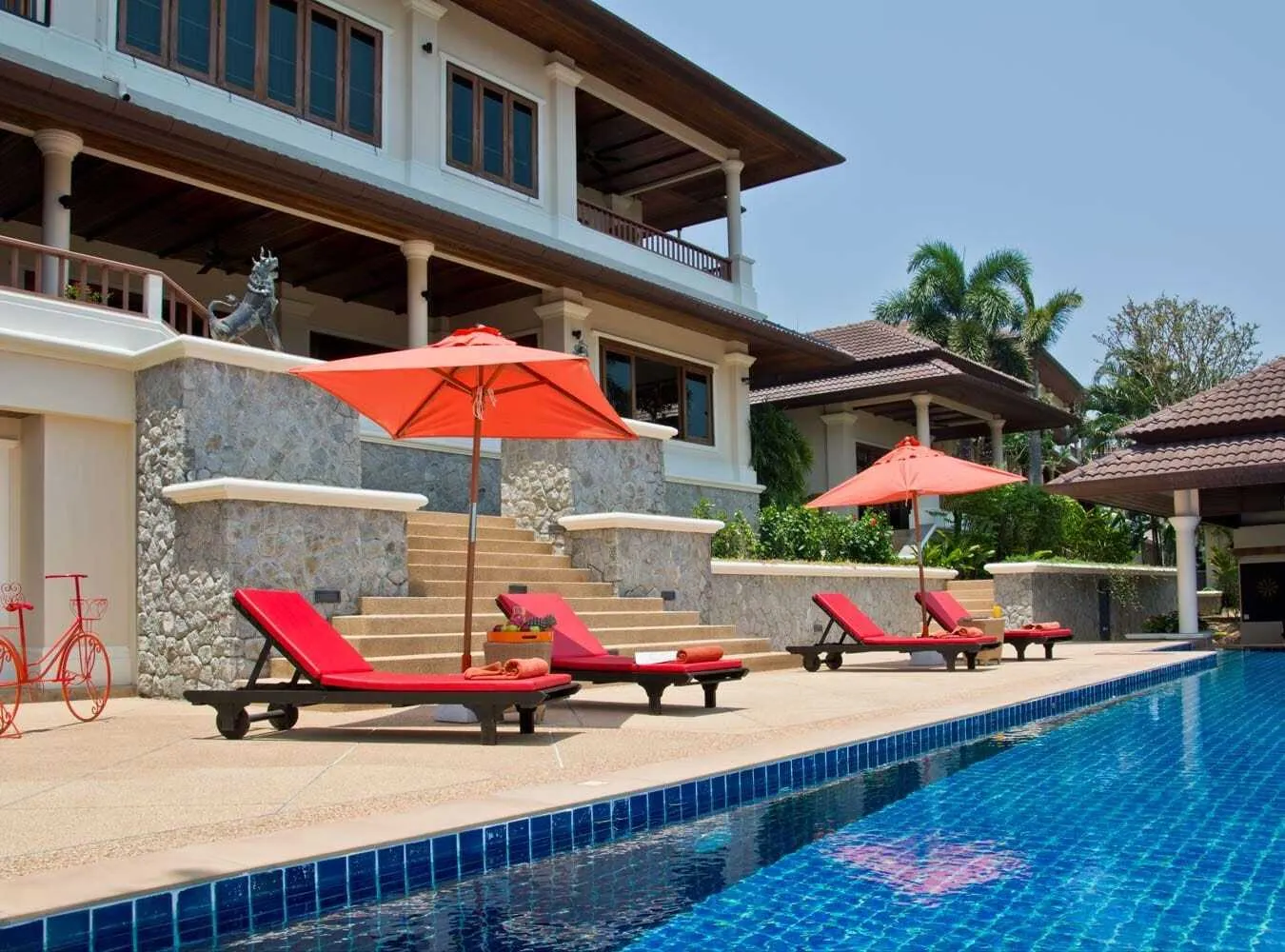 Private Pool Villa With 6 Bedrooms For Sale In Choeng Thale — Miniature 10