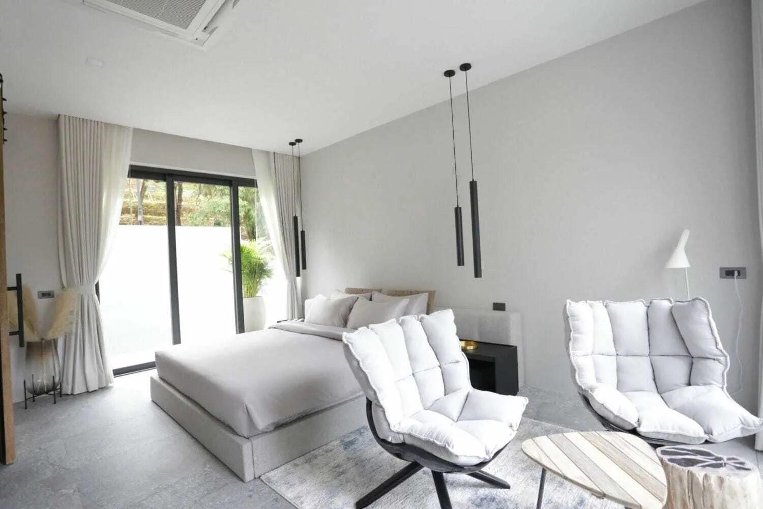 Classy Private Pool Villa With 4 Bedrooms For Sale In Thalang — Thumbnail 13