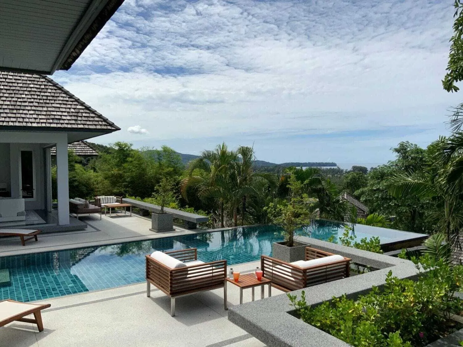 Luxury Private Pool Villa With 4 Bedrooms For Rent In Layan — Thumbnail 4
