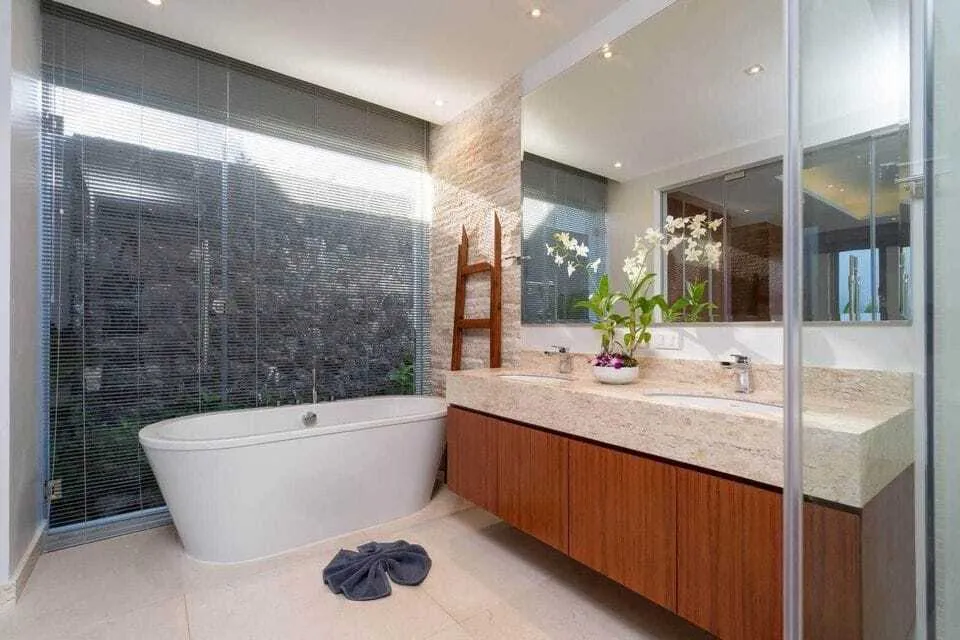 Botanica 4 bedrooms with private pool for rent — Thumbnail 5