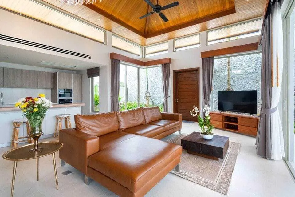 Botanica 4 bedrooms with private pool for rent — Thumbnail 8