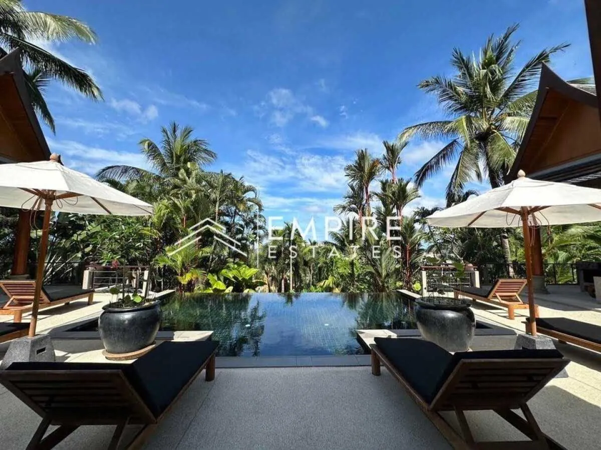 Ayara 4 bedrooms with private pool for rent in Surin