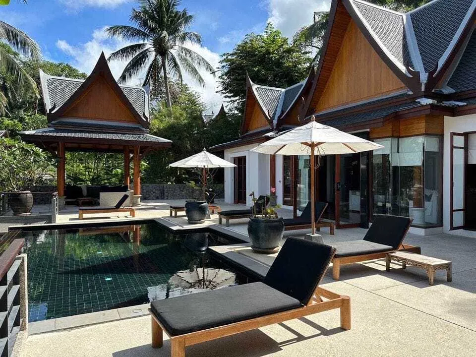 Ayara 4 bedrooms with private pool for rent in Surin — Thumbnail 8