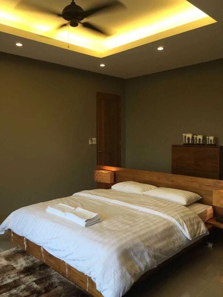 4 bedrooms with private pool for rent in Chalong — Thumbnail 6