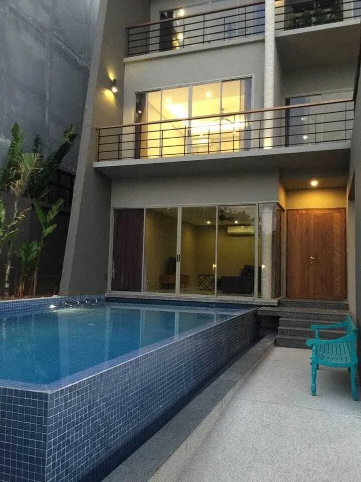 4 bedrooms with private pool for rent in Chalong — Thumbnail 8