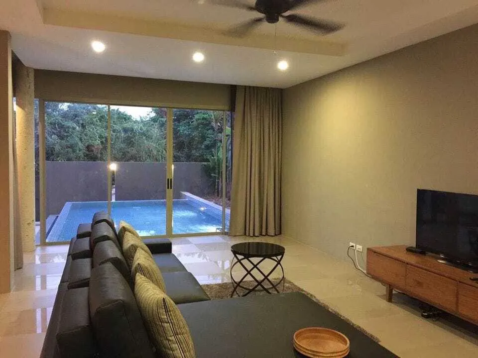 4 bedrooms with private pool for rent in Chalong — Thumbnail 17