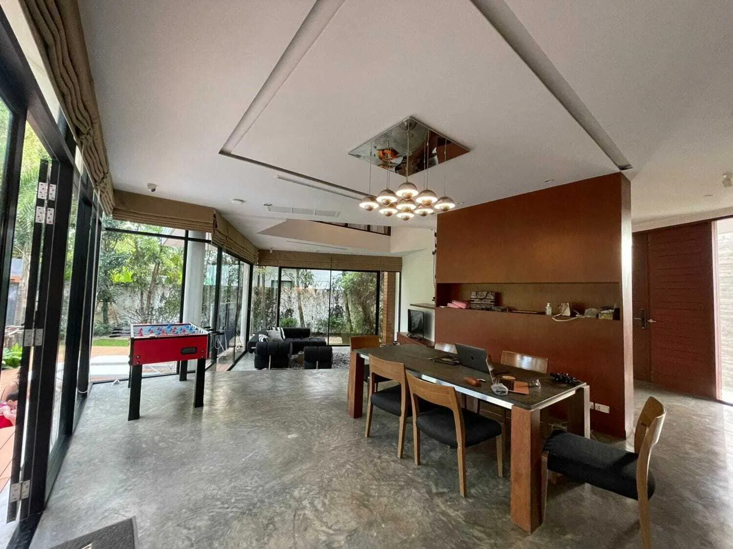 Newly Renovated Private Pool Villa With 4 Bedrooms For Sale — Thumbnail 2