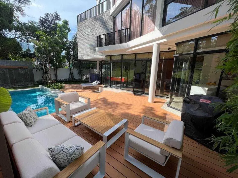 4 Bedrooms, Newly Renovated Private Pool Villa With For Rent In Kathu — Thumbnail 2