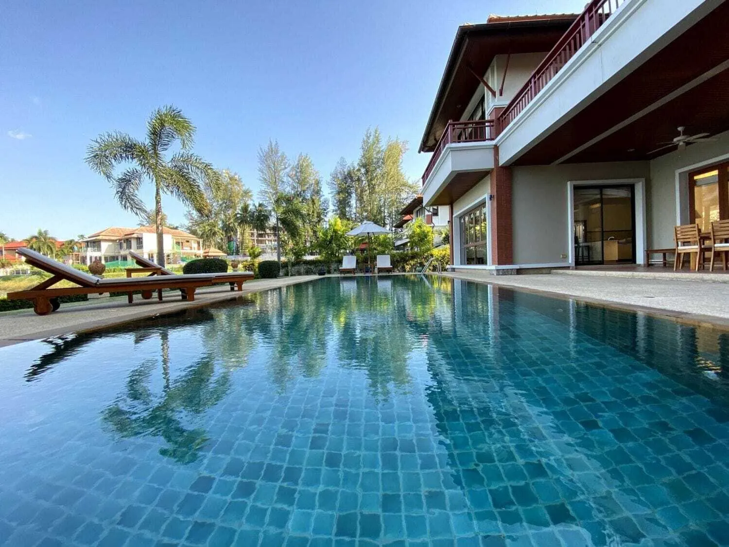 Laguna Water 4 bedrooms with private pool for rent — Thumbnail 3