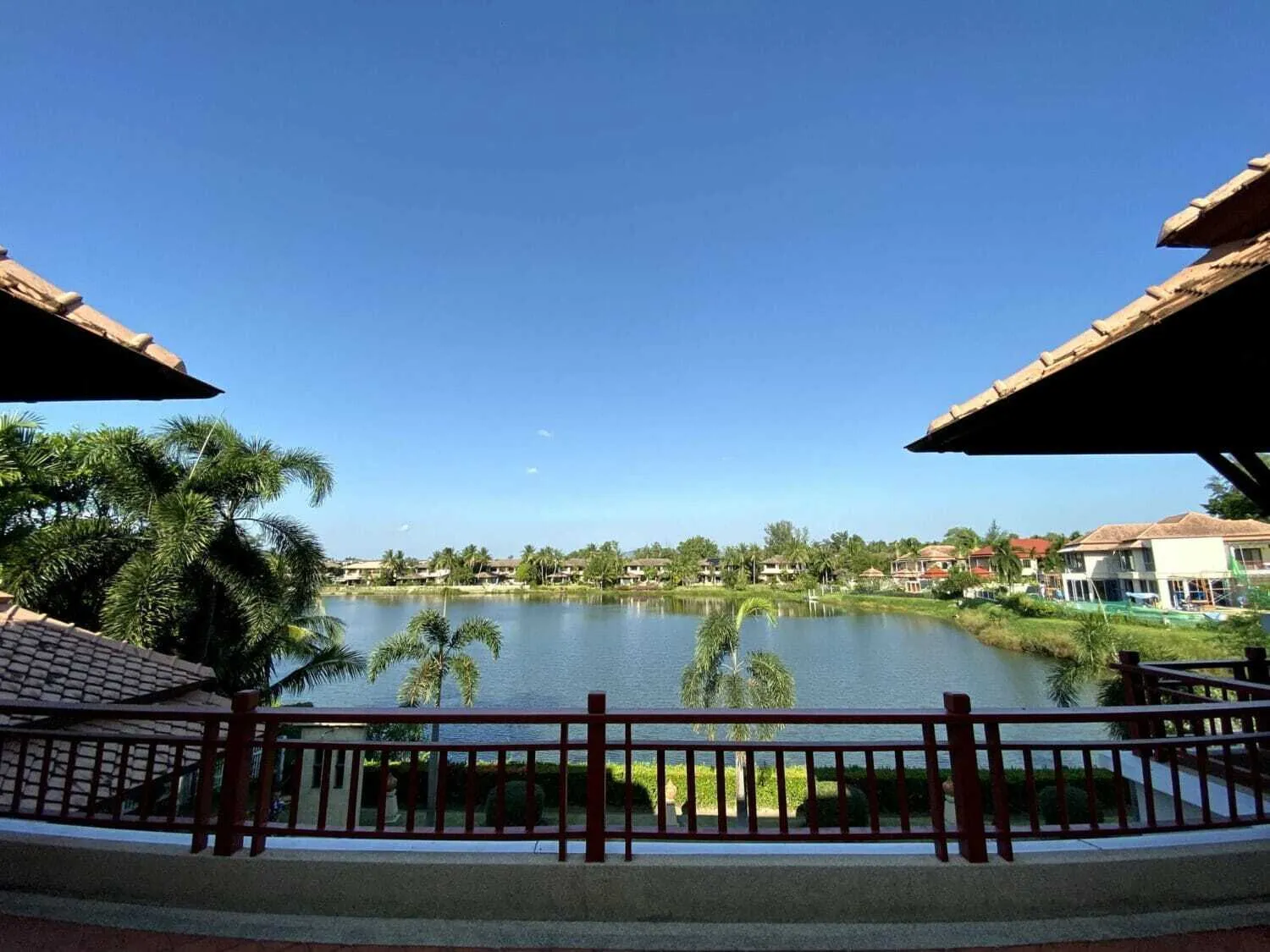 Laguna Water 4 bedrooms with private pool for rent — Thumbnail 7