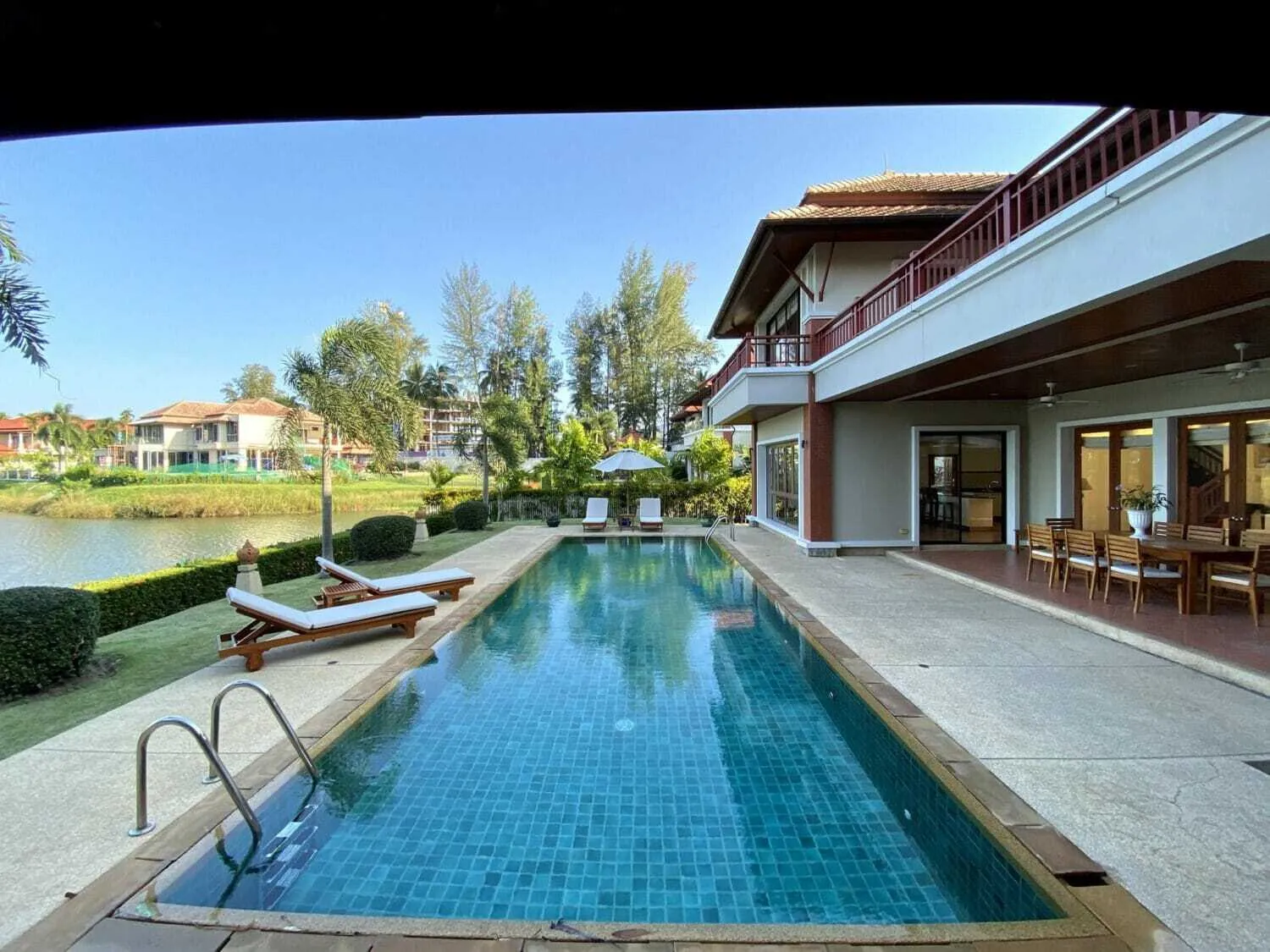 Laguna Water 4 bedrooms with private pool for rent — Thumbnail 9