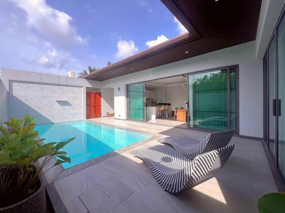 Modern 3 Bedrooms with private pool for rent in Choeng Thale — Thumbnail 5