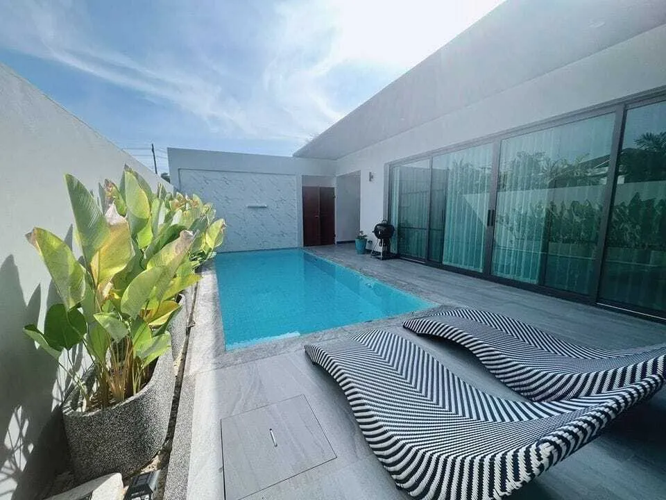 Modern 3 Bedrooms with private pool for rent in Choeng Thale — Thumbnail 15