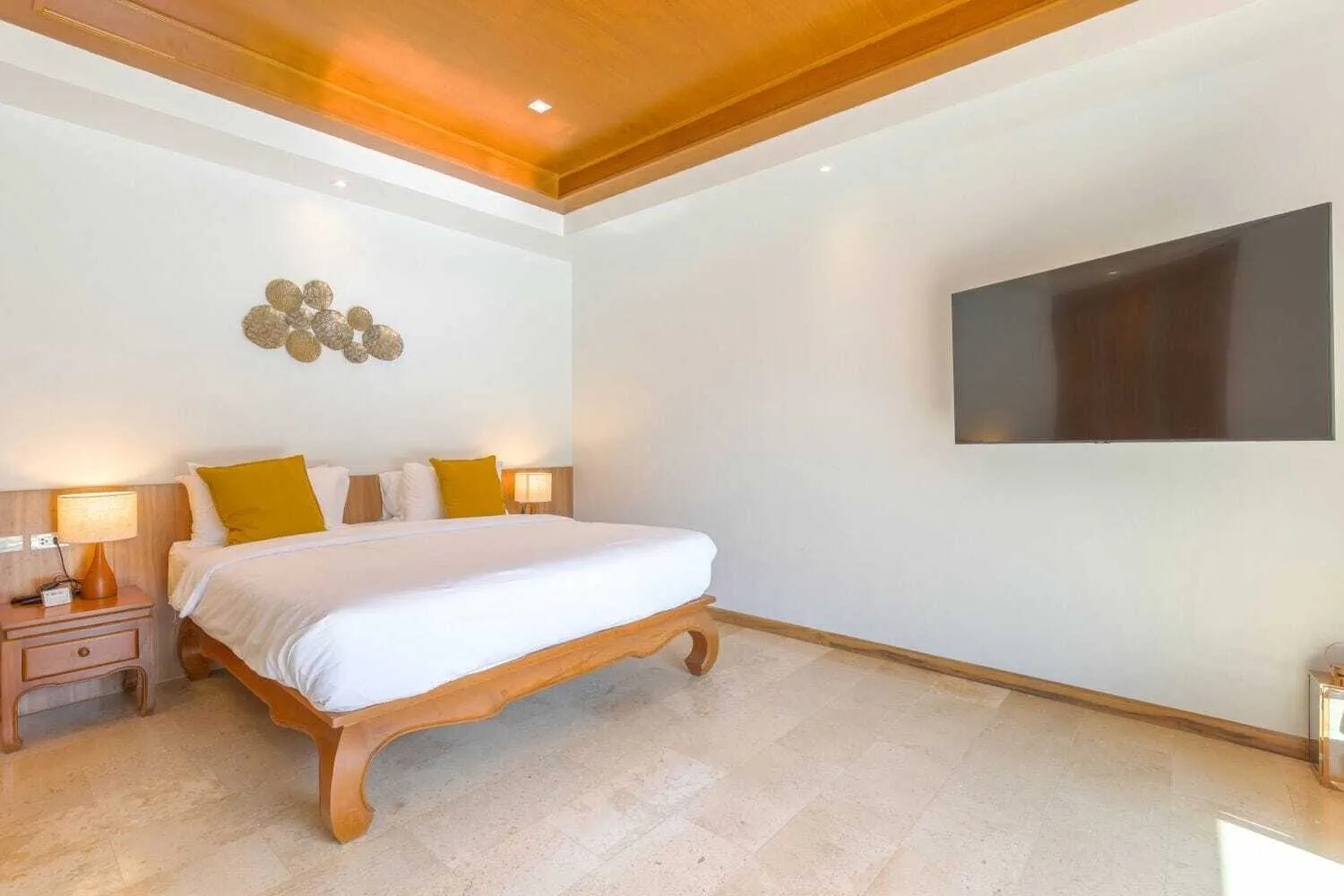 Beautiful Private Pool Villa With 4 Bedrooms In Choeng Thale — Thumbnail 15