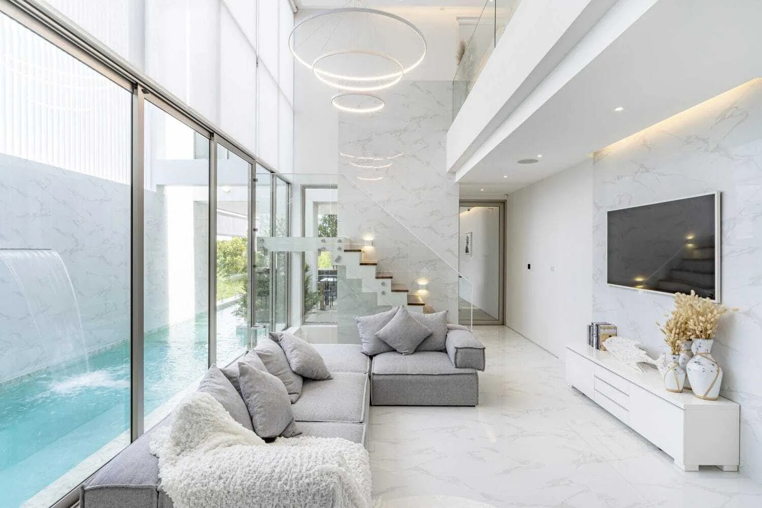 Brand new modern 3 bedrooms pool villa for rent — Thumbnail 12