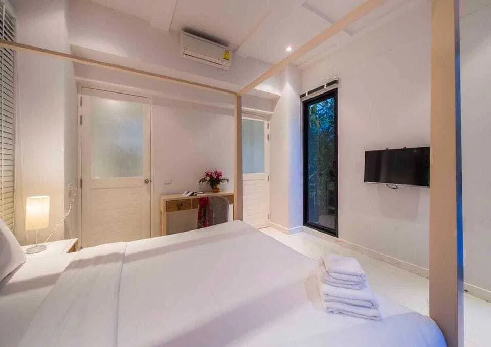 Beautiful 3 bedrooms with private pool for rent in Bangtao — Thumbnail 11