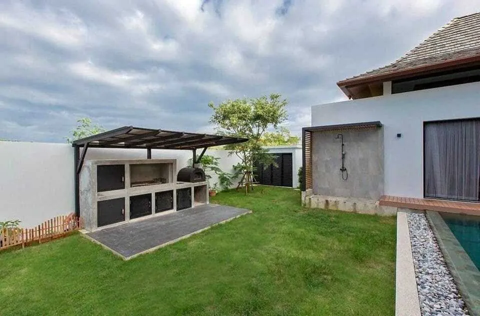 Modern 4 bedrooms with private pool villa for rent in Choeng Thale — Thumbnail 9