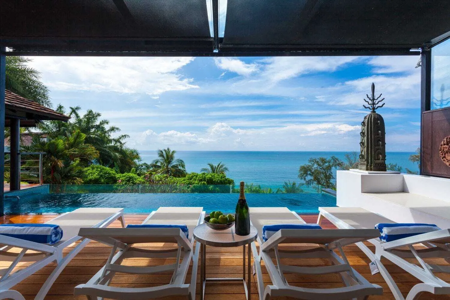 Seaview – 3 bedrooms with private pool villa for rent in Surin — Thumbnail 10