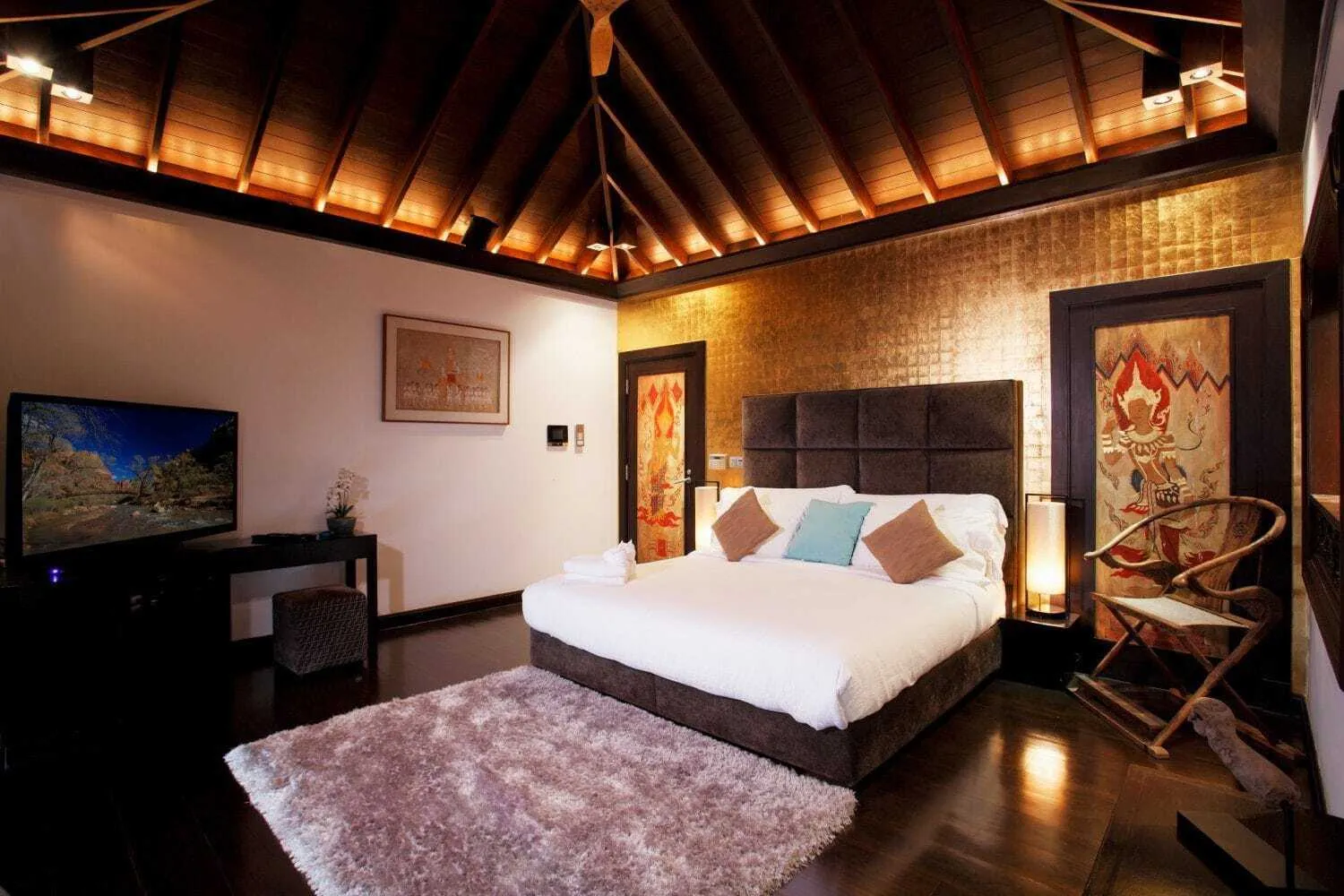 Seaview – 3 bedrooms with private pool villa for rent in Surin — Thumbnail 15
