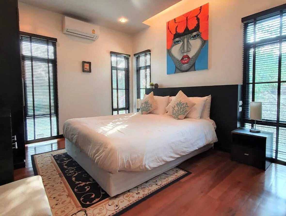 Beautiful 4 bedrooms with private pool for rent in Layan — Thumbnail 20