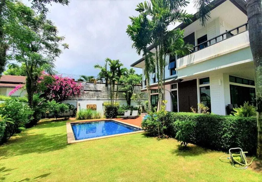Beautiful 4 bedrooms with private pool for rent in Layan — Thumbnail 22