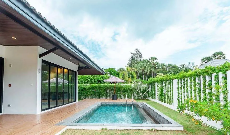 Cozy 2 bedrooms with private pool for rent — Thumbnail 16