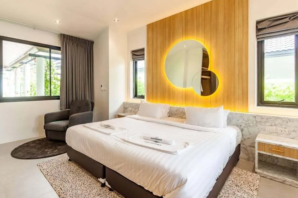 Cozy 2 bedrooms with private pool for rent — Thumbnail 17