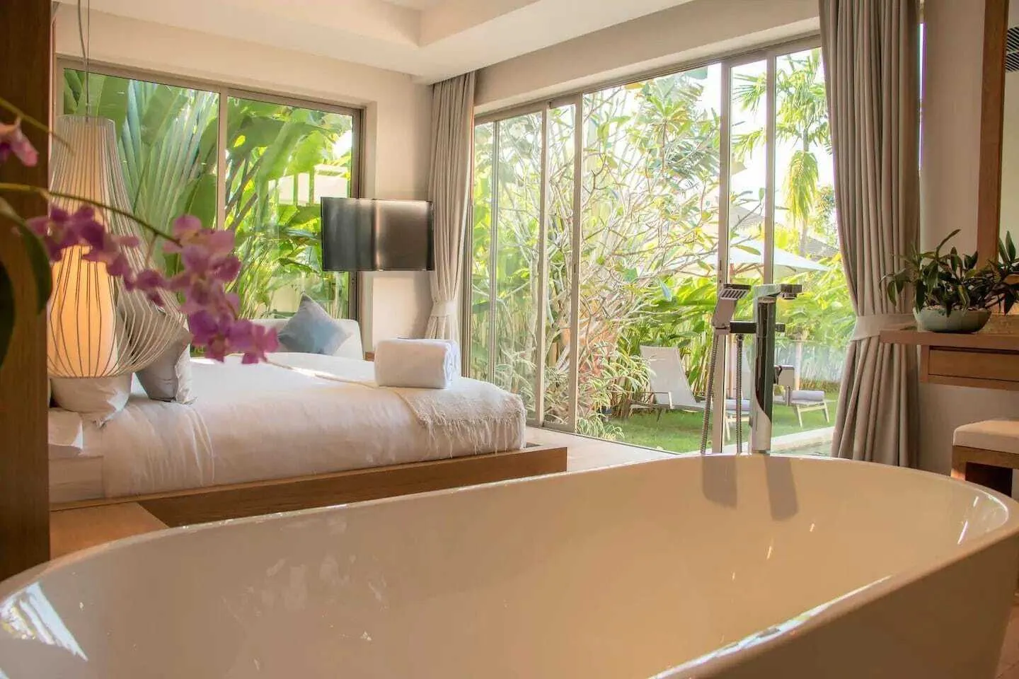 Trichada – 6 bedrooms with private pool villa for rent short term — Miniature 6
