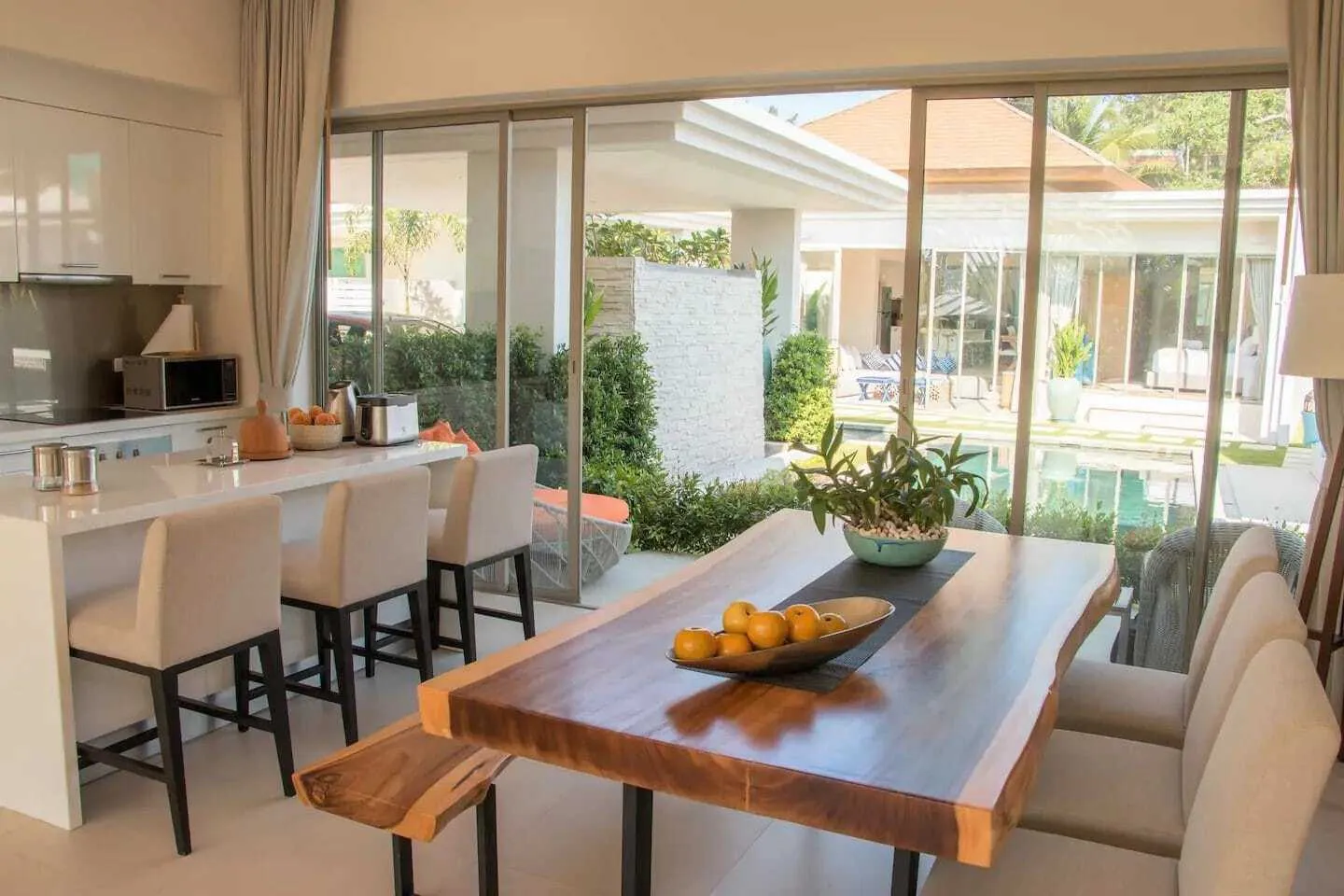 Trichada – 6 bedrooms with private pool villa for rent short term — Miniature 11
