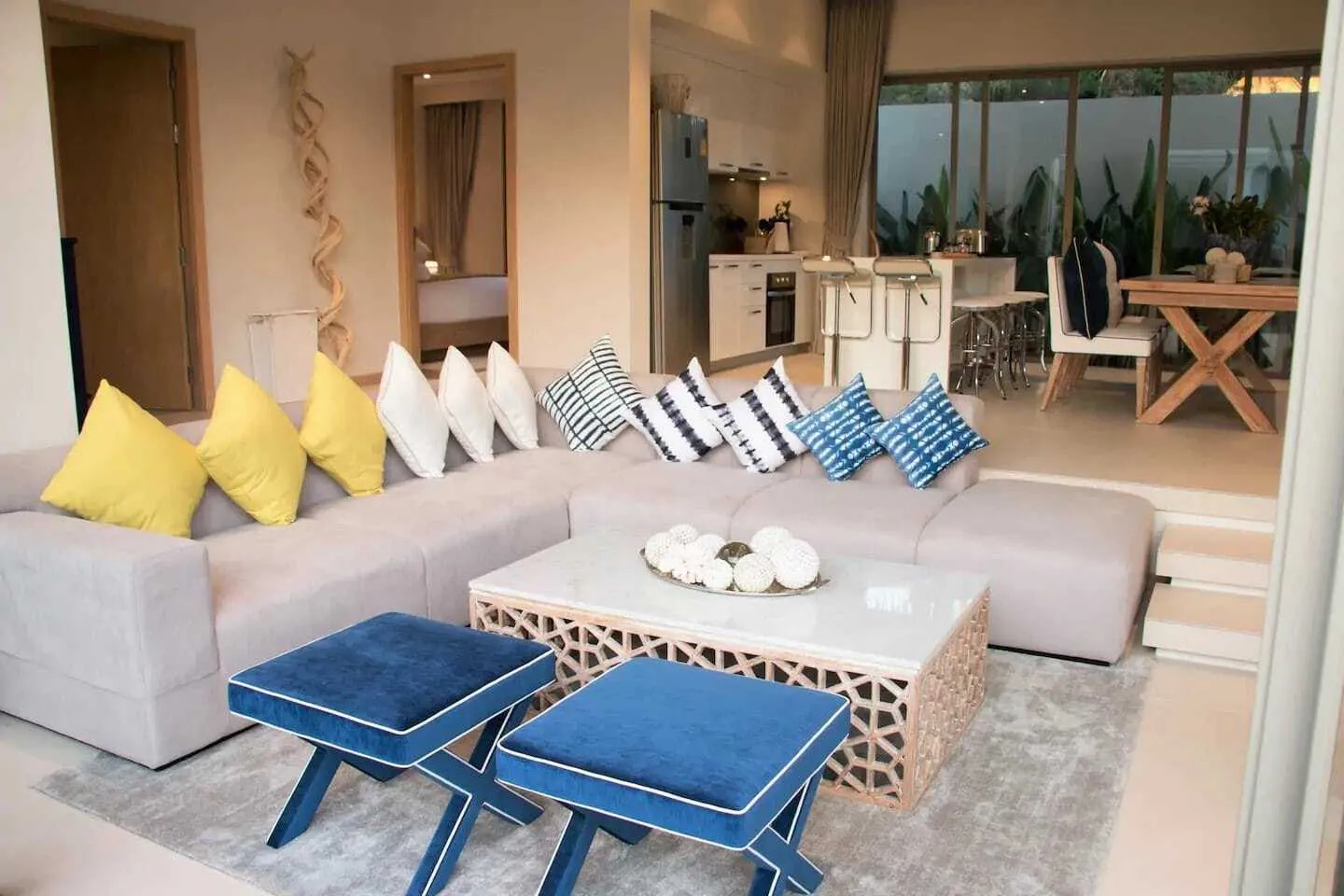 Trichada – 6 bedrooms with private pool villa for rent short term — Miniature 12