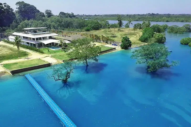 Stunning 7 Bedrooms Villa in Mai Khao, Phuket — Thumbnail 2