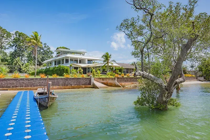 Stunning 7 Bedrooms Villa in Mai Khao, Phuket — Thumbnail 3