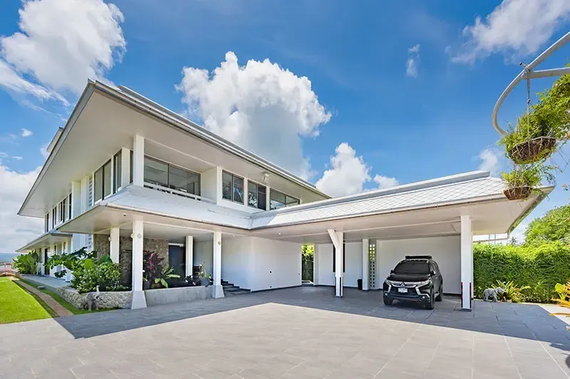 Stunning 7 Bedrooms Villa in Mai Khao, Phuket — Thumbnail 4