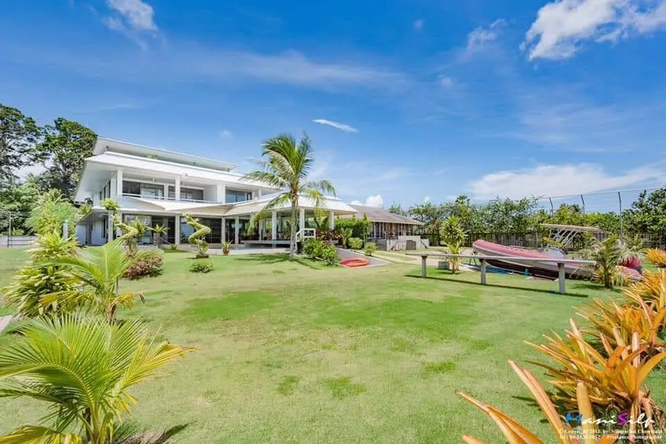 Stunning 7 Bedrooms Villa in Mai Khao, Phuket — Thumbnail 27