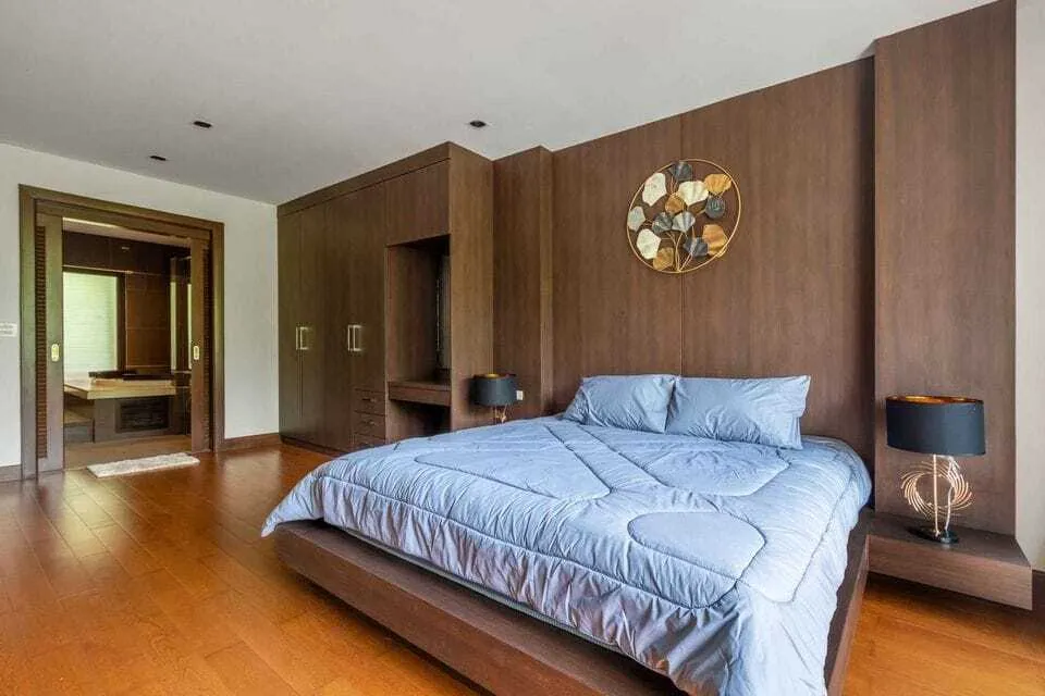 Golf course view 4 bedrooms with private pool villa for rent — Thumbnail 9