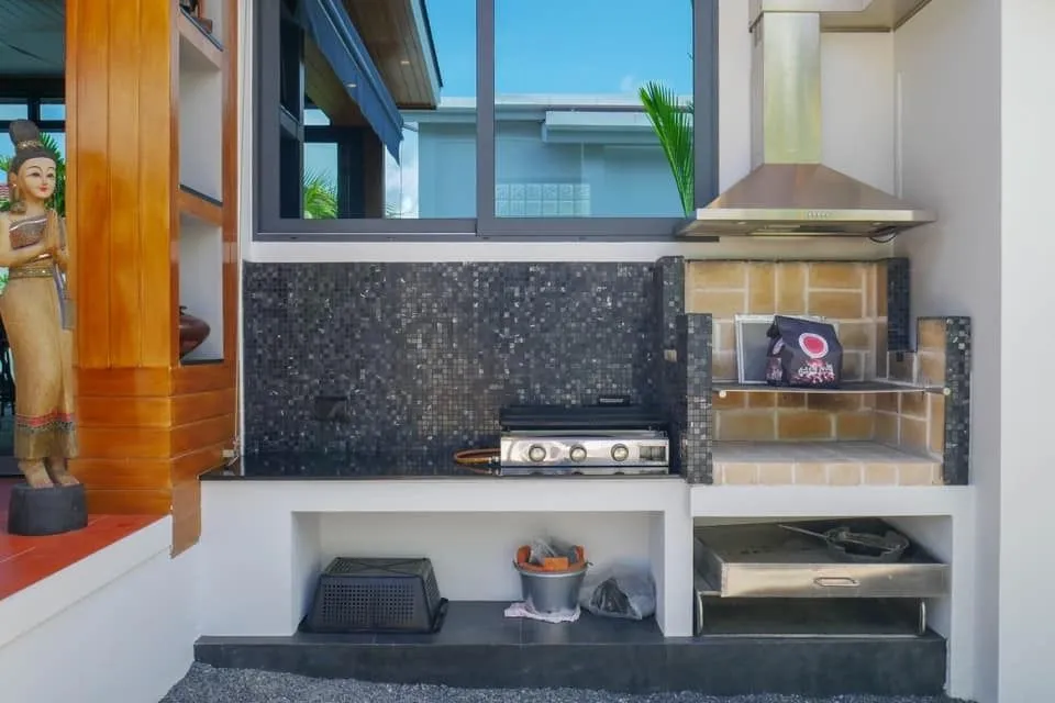 Luxury 3 bedroom with Private Pool villa in Choeng Thale — Thumbnail 6
