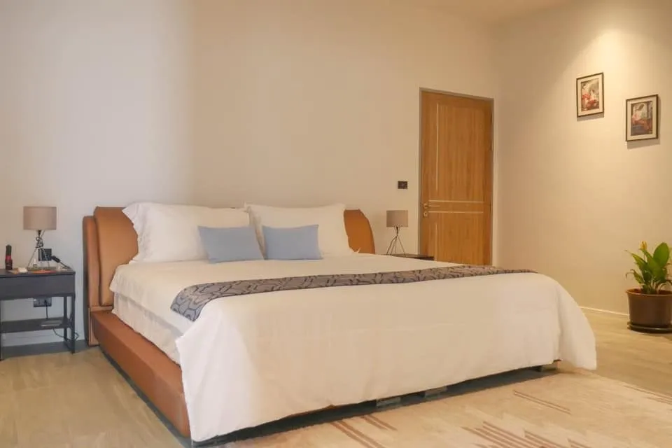 Luxury 3 bedroom with Private Pool villa in Choeng Thale — Thumbnail 12