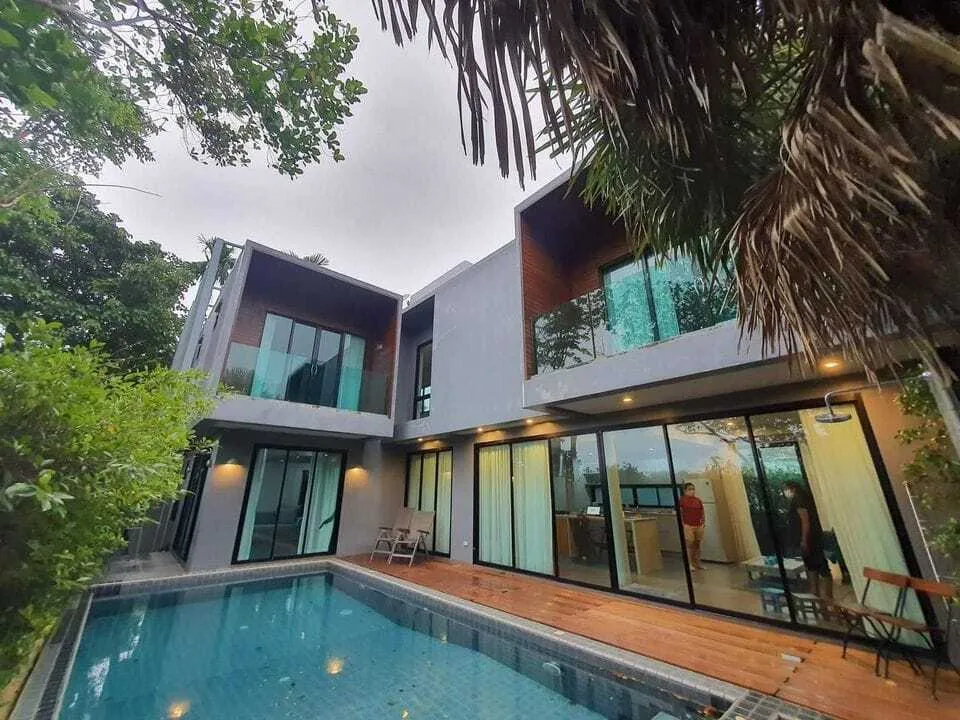 Luxury 3 bedroom with private pool villa in Pasuk 4, Choeng Thale — Thumbnail 3