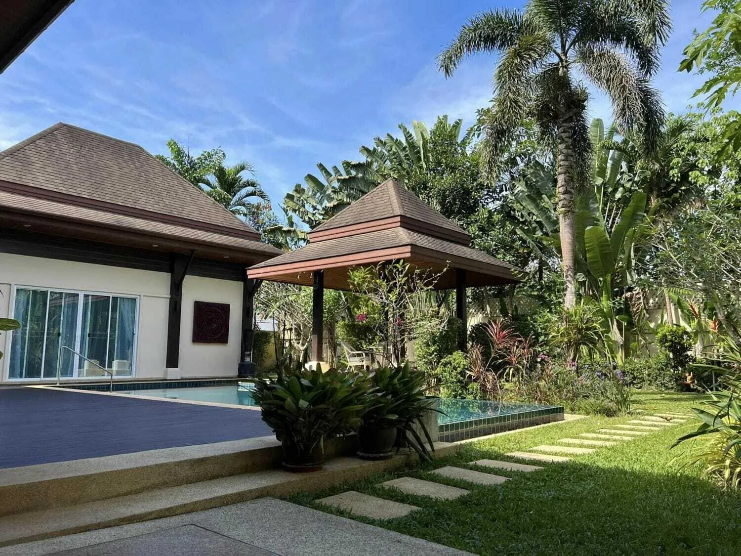 Cozy 3 bedrooms with private pool villa for rent bear BISP — Thumbnail 10