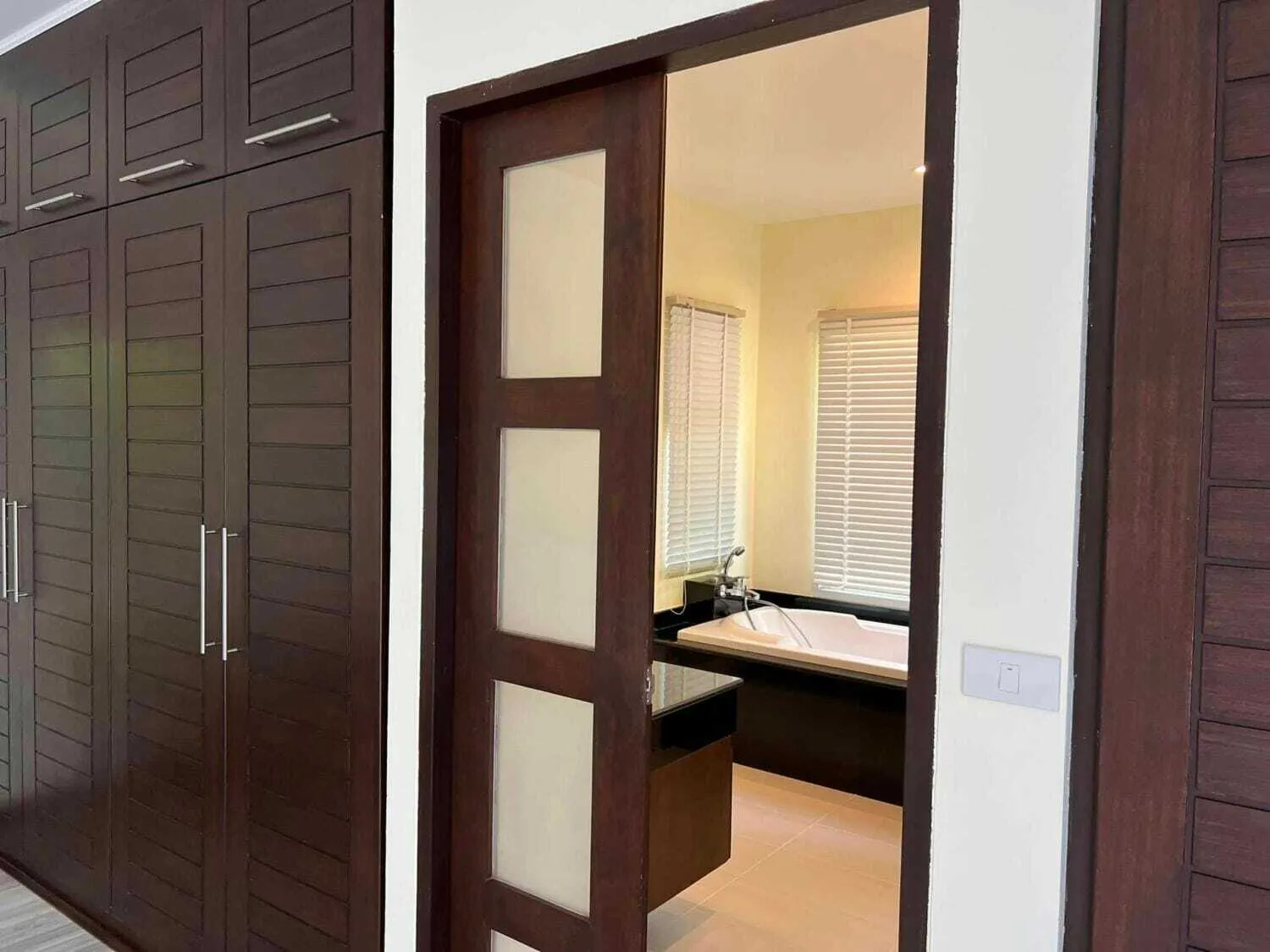 Cozy 3 bedrooms with private pool villa for rent bear BISP — Thumbnail 15