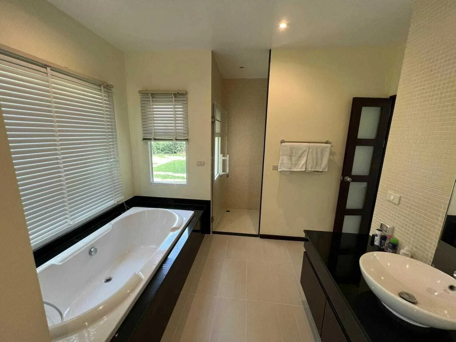 Cozy 3 bedrooms with private pool villa for rent bear BISP — Thumbnail 18