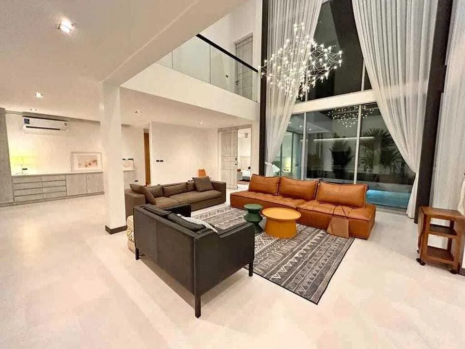 Modern 4 bedroom with private pool villa in Pasak 8, Choeng Thale — Thumbnail 2