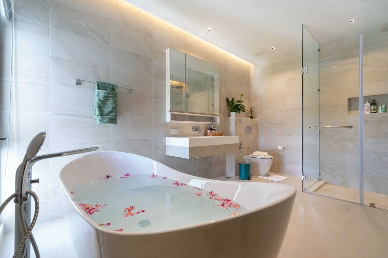 Modern 3 bedrooms with private pool villa for rent in Kamala — Thumbnail 9