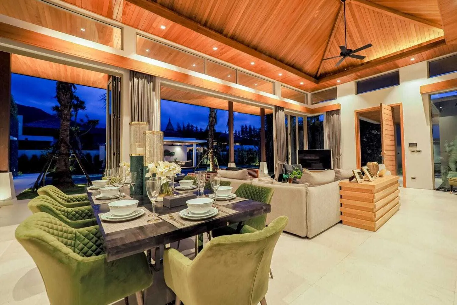 Botanica Prestige villa – Luxury 4 bedrooms pool in Layan – Choeng Thale, Phuket — Thumbnail 2