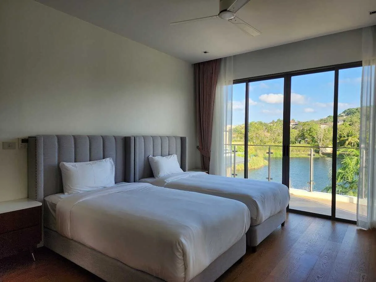 Laguna 4 bedroom with private poo for rent in Choeng Thale — Thumbnail 18