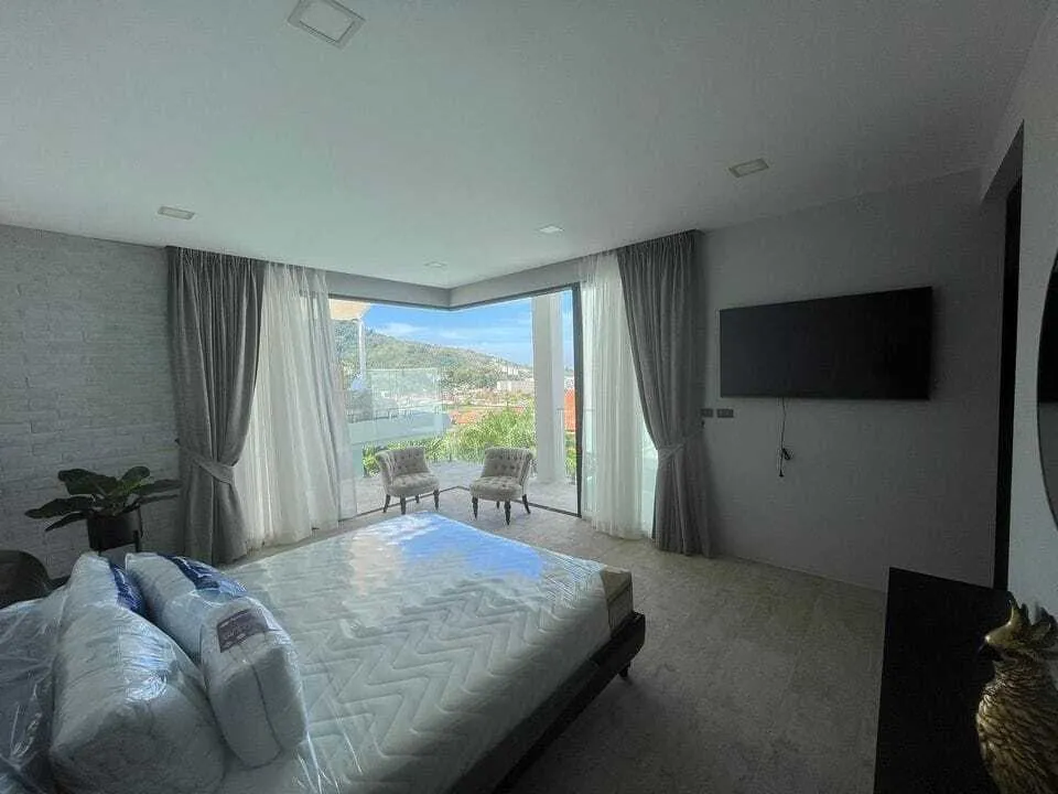 Seaview 6 bedroom villa for Rent in Kamala — Thumbnail 20