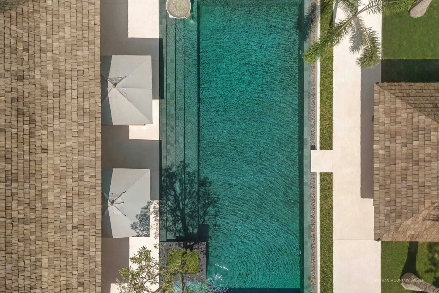 Grand Luxury Villa  with 4 bedrooms for sale in Thalang,Phuket — Thumbnail 9